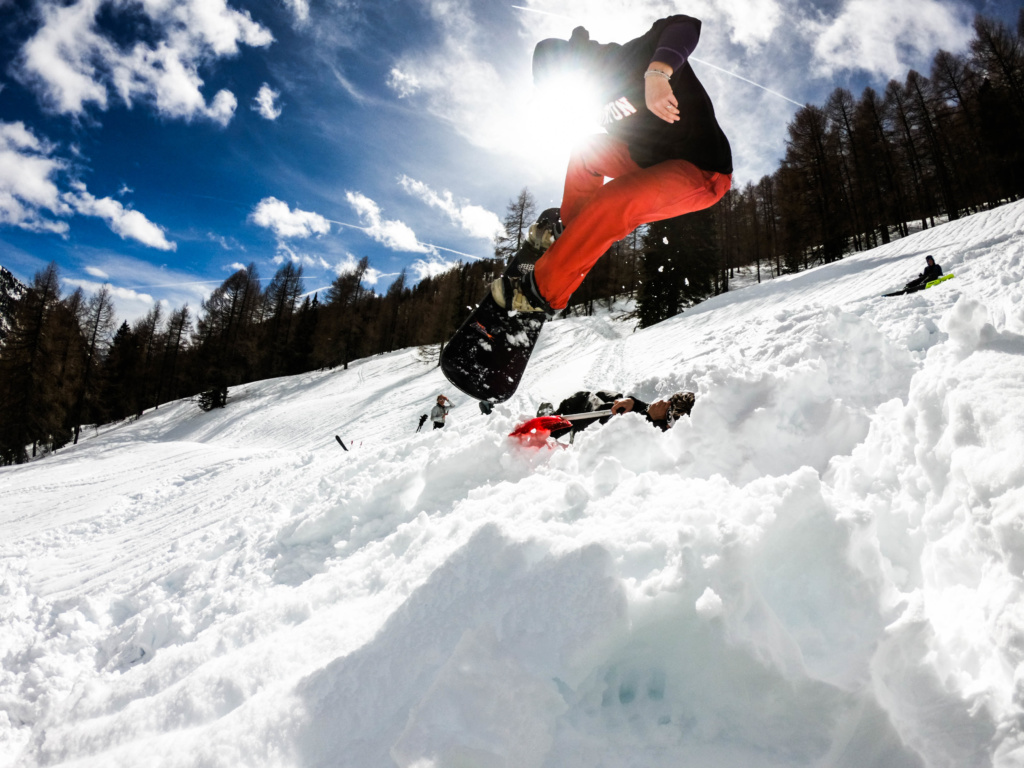 snowboarding-alenka mali-freeride-whistler-squamish phototgraphy